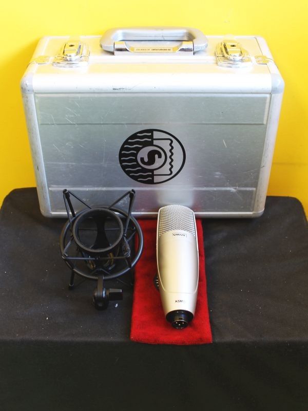 Shure KSM32 Condenser Mic